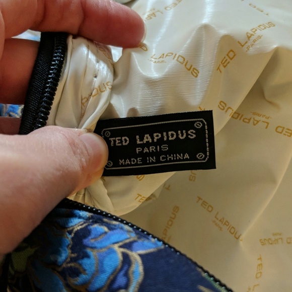 Ted Lapidus travel bag - Picture 3 of 4
